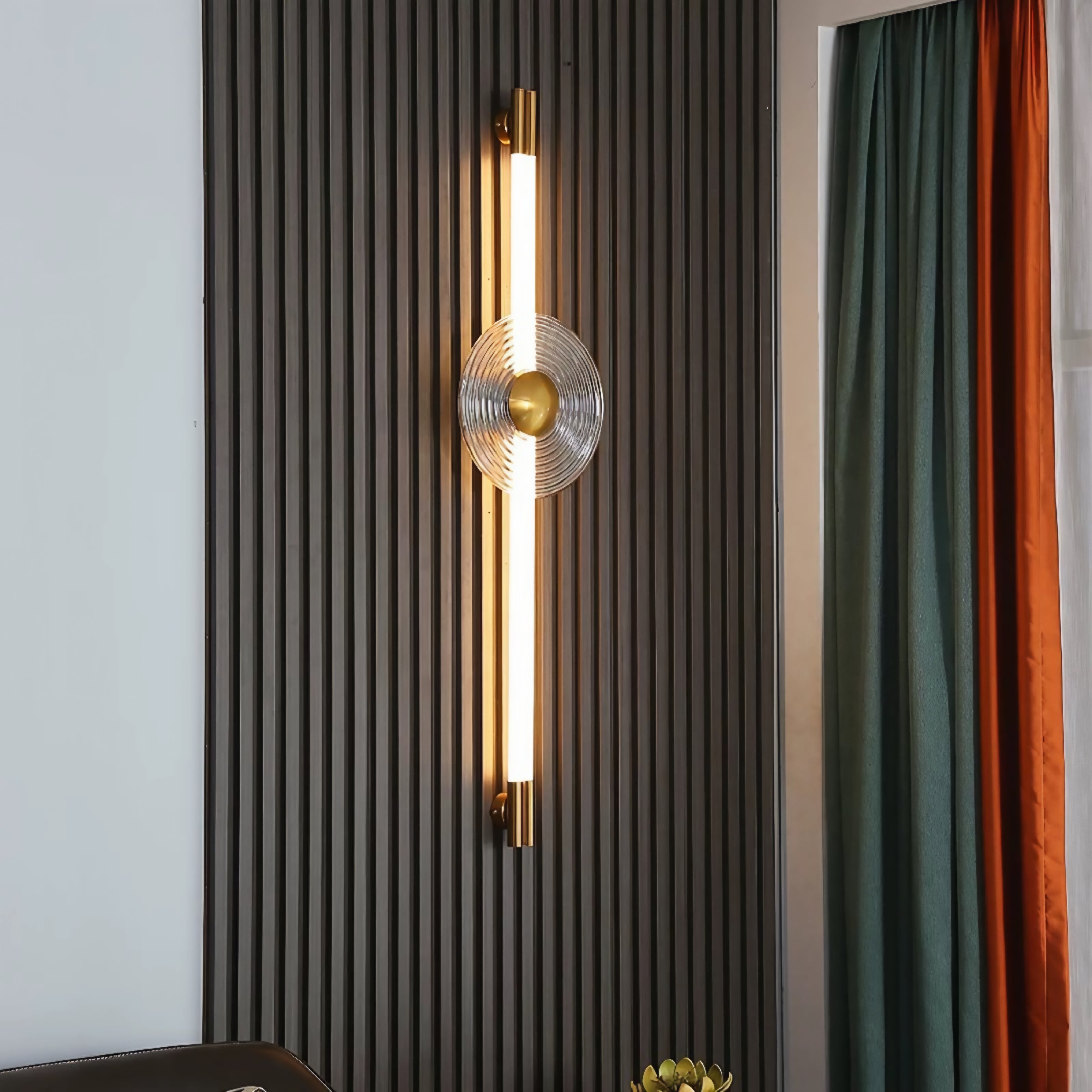Parallel Poetry Glass LED Wall Light – 600mm (Art No F5149GD)