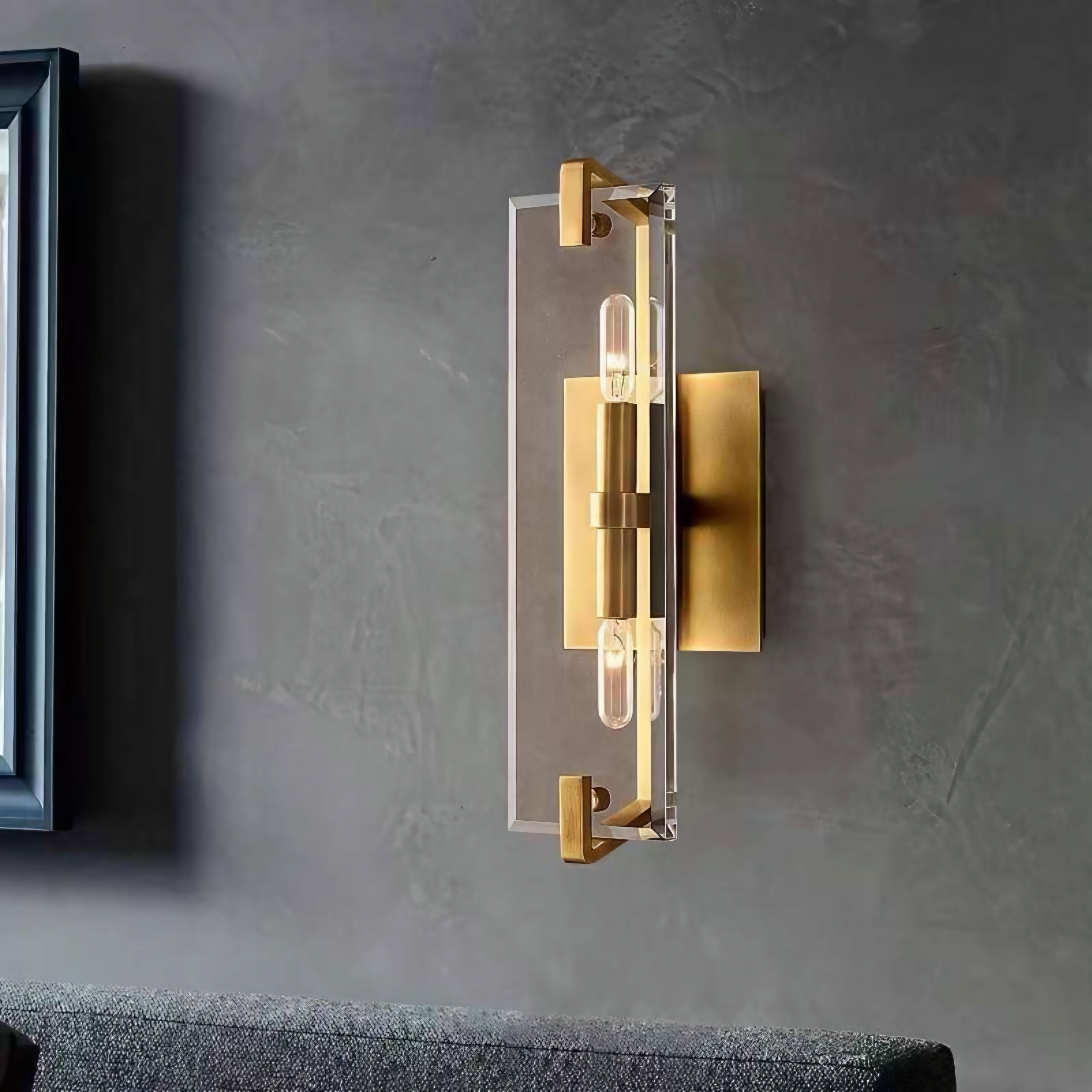 Wall Sconce Art No F3619GD (Up & Down | E27 Bulb)