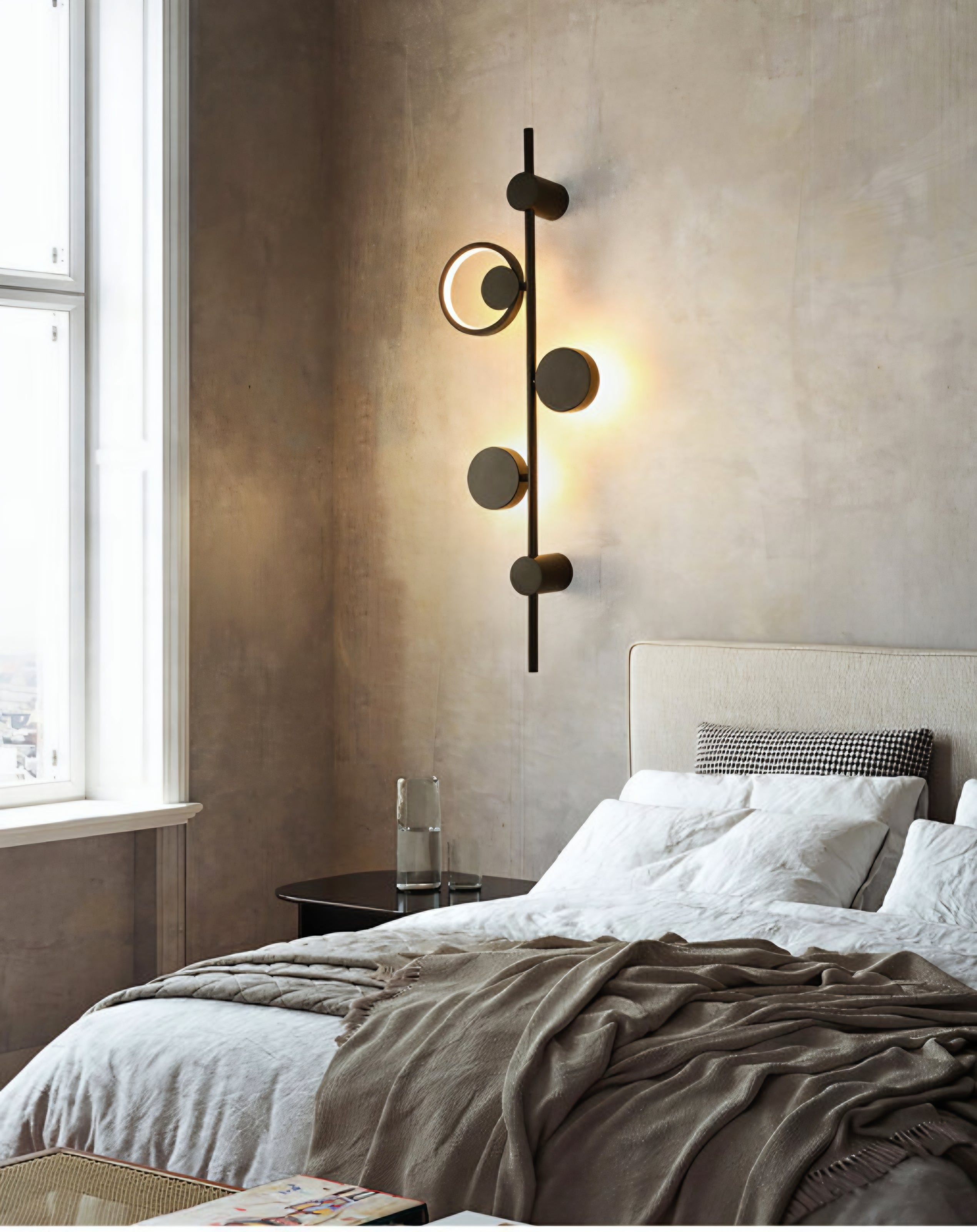Modern Creative Black LED Wall Lamp - F1635 BK